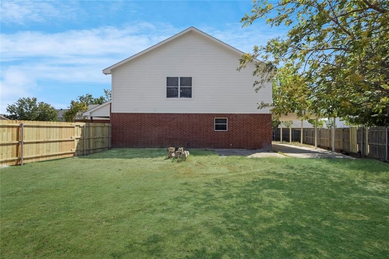 408 Centennial Place, Crowley TX 76036 - Photo 39