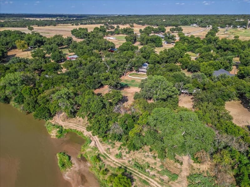 421 N Lazy Bend Road, Millsap TX 76066 - Photo 28