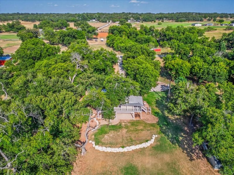 421 N Lazy Bend Road, Millsap TX 76066 - Photo 31