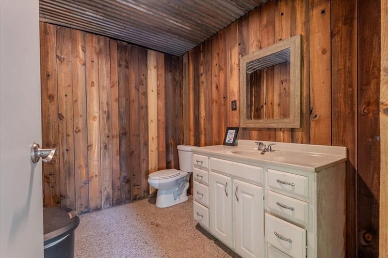 421 N Lazy Bend Road, Millsap TX 76066 - Photo 25