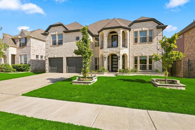 524 Long Meadow Drive, Haslet TX 76052