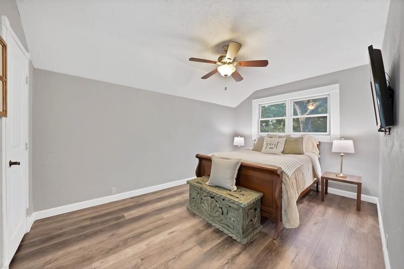 306 E Rochelle Boulevard, Irving TX 75062 - Photo 20