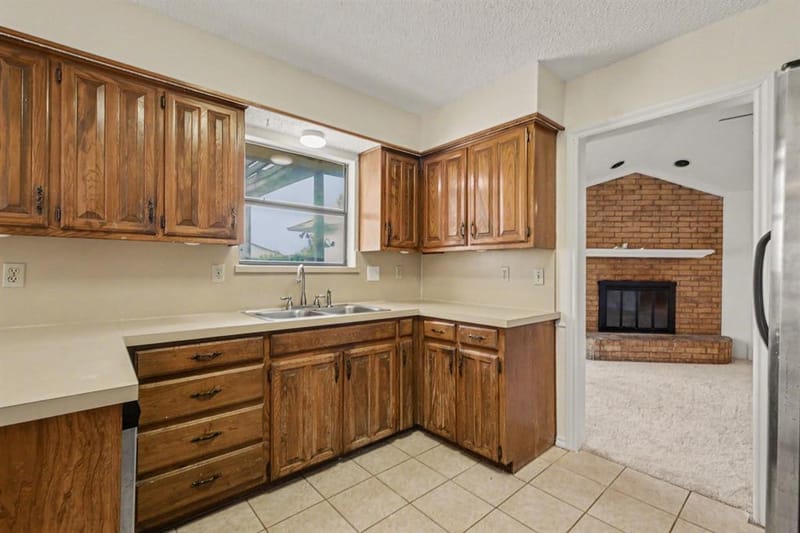 2324 Harbinger Lane, Dallas TX 75287 - Photo 7