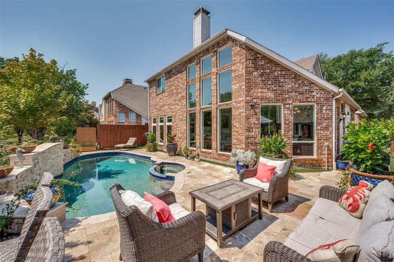8524 Wellington Point Drive, Irving TX 75063