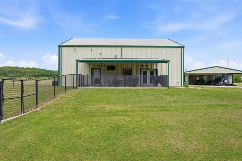82 CR 2112, Gainesville TX 76240 - Photo 32