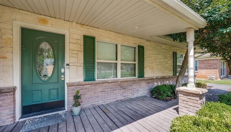 1504 Briarwood Boulevard, Arlington TX 76013 - Photo 3