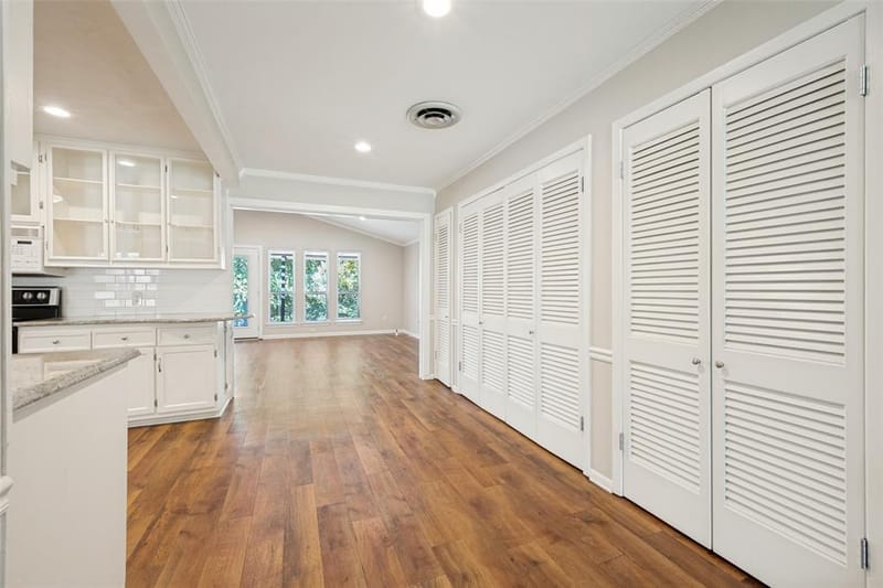 1504 Briarwood Boulevard, Arlington TX 76013 - Photo 10