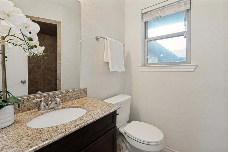 8030 Hunnicut Road, Dallas TX 75228 - Photo 22