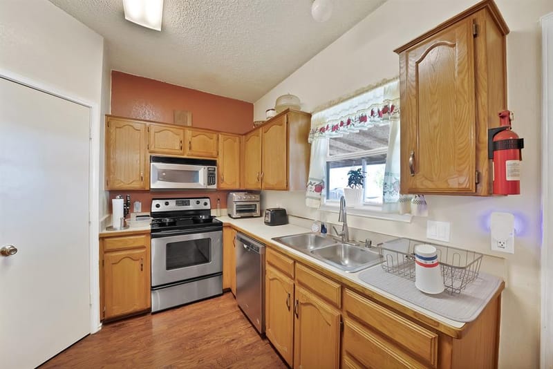 4925 Saint Thomas Place, Fort Worth TX 76135 - Photo 19