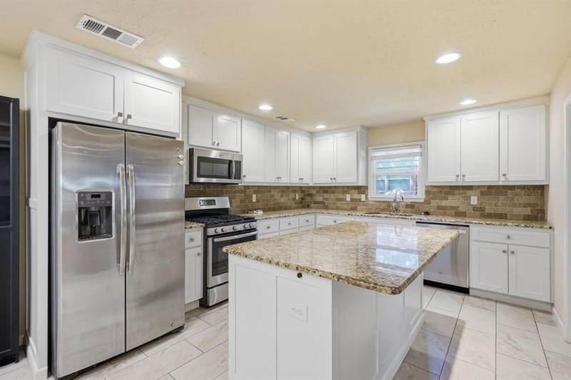 5708 Sunset Road, Westworth Village TX 76114 - Photo 7