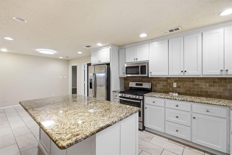 5708 Sunset Road, Westworth Village TX 76114 - Photo 5