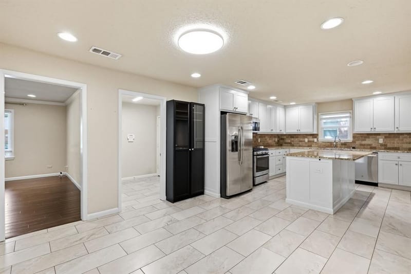 5708 Sunset Road, Westworth Village TX 76114 - Photo 8