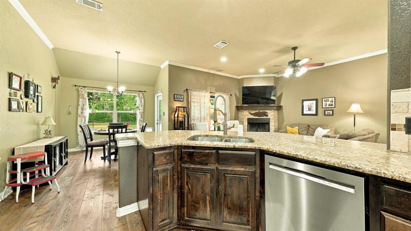 197 Savannah Drive, Weatherford TX 76087 - Photo 13