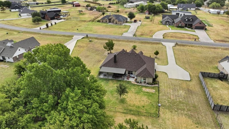 197 Savannah Drive, Weatherford TX 76087 - Photo 32
