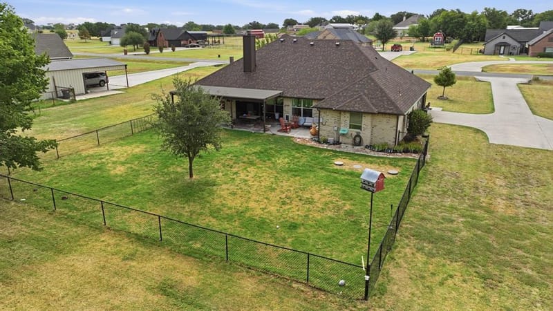 197 Savannah Drive, Weatherford TX 76087 - Photo 31