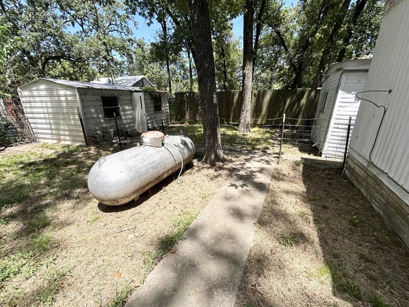 305 Live Oak Lane, Mabank TX 75156 - Photo 13