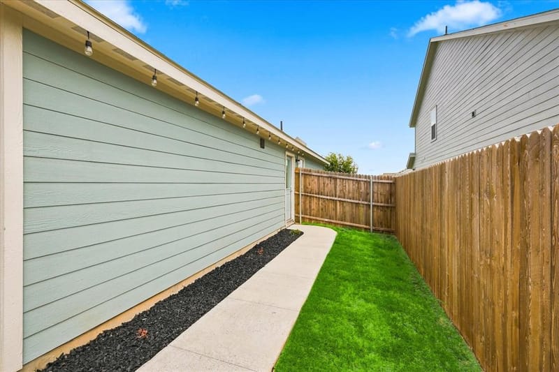 11741 Marcellus Way, Justin TX 76247 - Photo 27