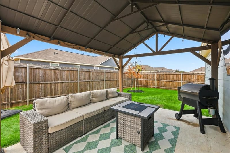 11741 Marcellus Way, Justin TX 76247 - Photo 31