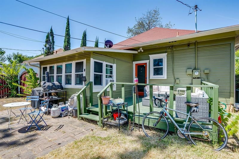 2009 Fairmount Avenue, Fort Worth TX 76110 - Photo 34