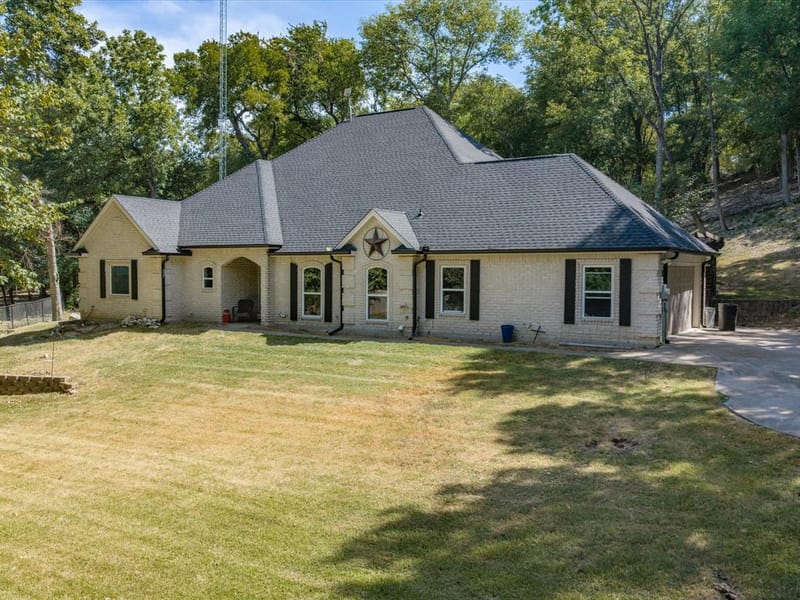 113 Oak Branch Court, Waxahachie TX 75167 - Photo 2