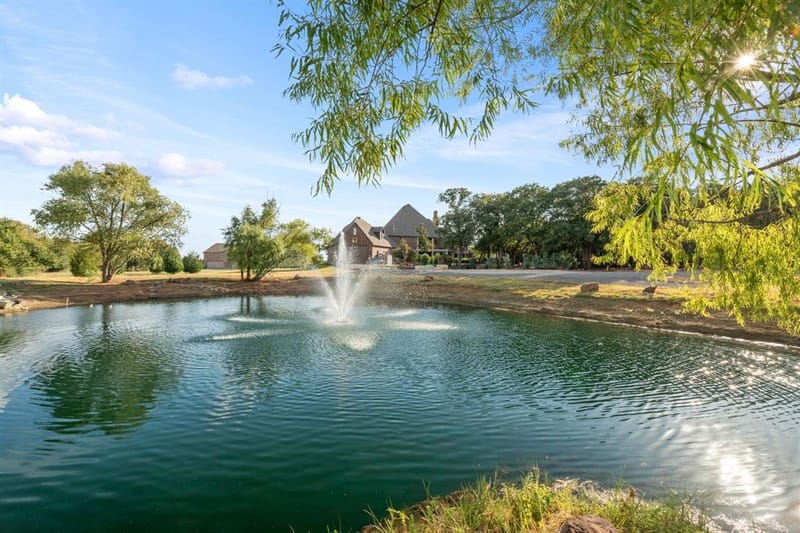 664 Manor Drive, Argyle TX 76226 - Photo 37