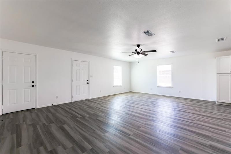 412 Susan Drive, Kennedale TX 76060 - Photo 11
