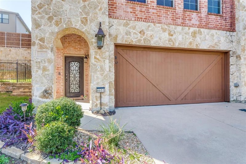6633 Lost Star Lane, Fort Worth TX 76132 - Photo 3