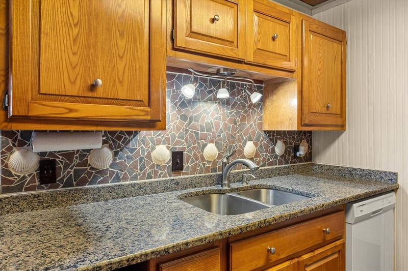 6606 Carol Court, Granbury TX 76048 - Photo 7