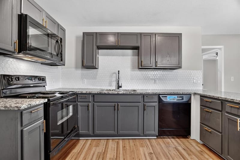 2007 SE 21st Avenue, Mineral Wells TX 76067 - Photo 7
