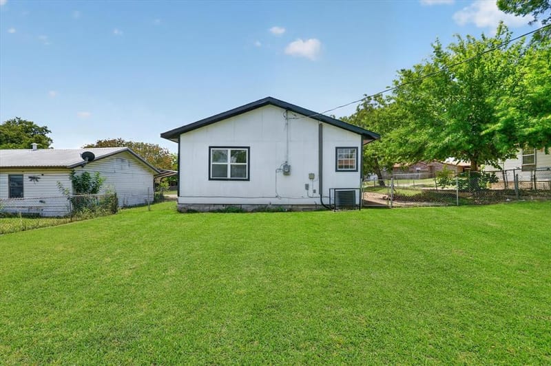 2007 SE 21st Avenue, Mineral Wells TX 76067 - Photo 24