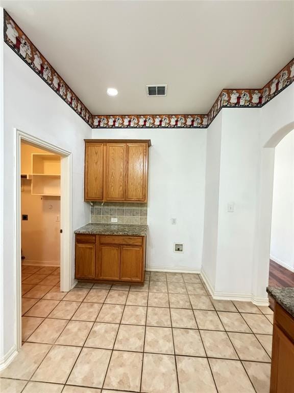7806 Quiet Waters Drive, Arlington TX 76016 - Photo 13