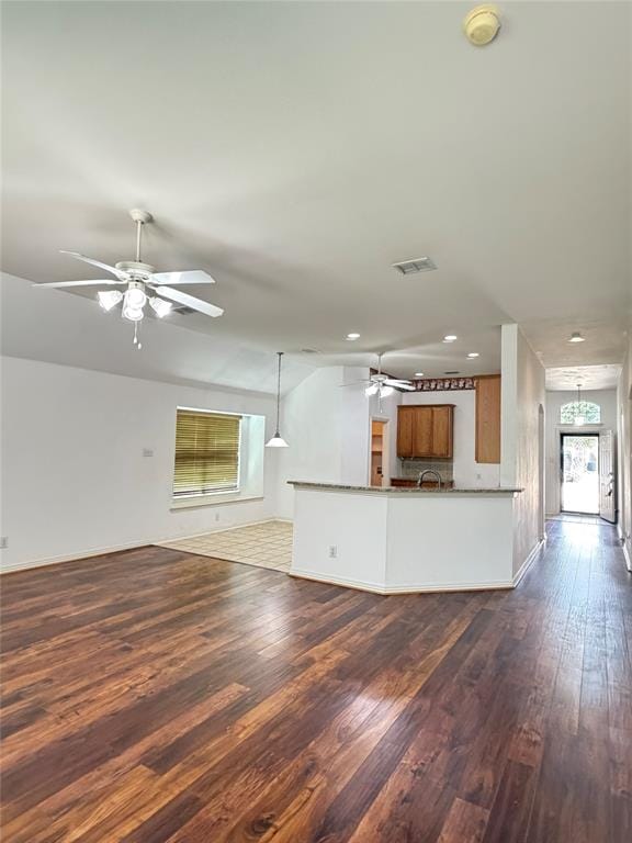 7806 Quiet Waters Drive, Arlington TX 76016 - Photo 8
