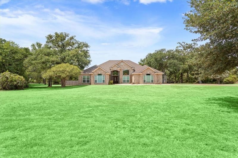 111 Spring Creek Street, Waco TX 76705 - Photo 4
