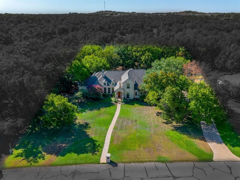 392 Creek Bend Drive, Aledo TX 76008 - Photo 3