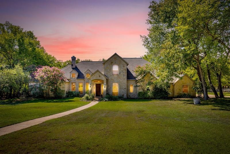 392 Creek Bend Drive, Aledo TX 76008