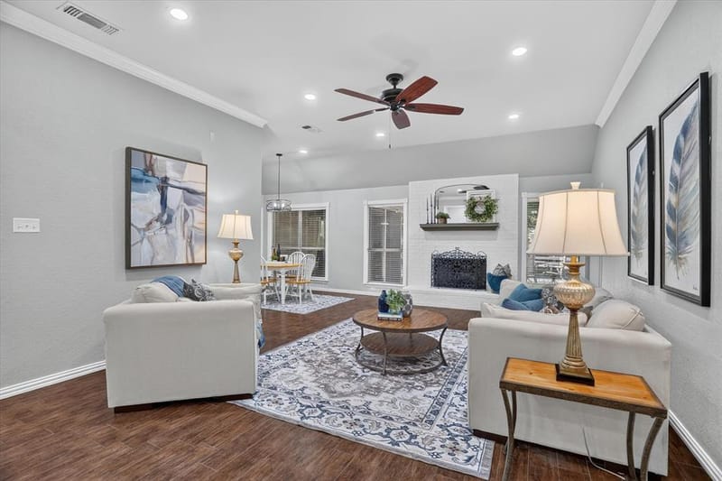 9216 Hanging Moss Drive, Granbury TX 76049 - Photo 8