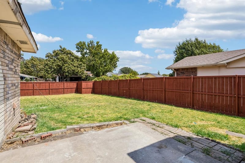 11711 Kilkirk Lane, Dallas TX 75228 - Photo 22