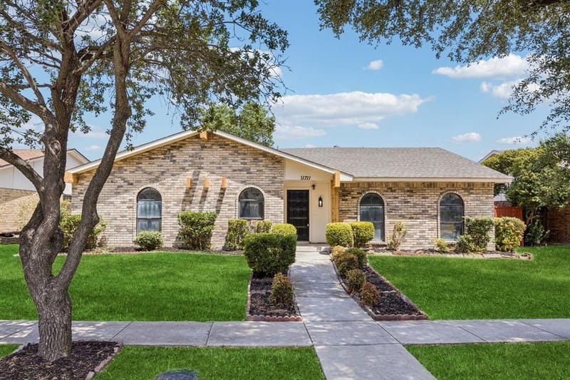 11711 Kilkirk Lane, Dallas TX 75228 - Photo 25