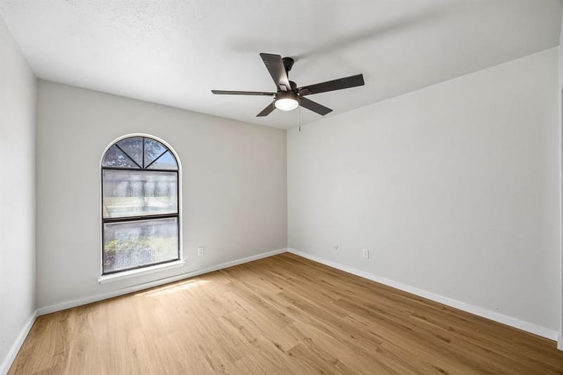 11711 Kilkirk Lane, Dallas TX 75228 - Photo 20