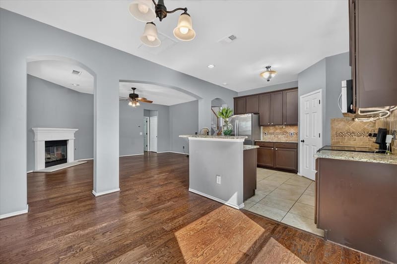 1515 Nightingale Lane, Corinth TX 76210 - Photo 6