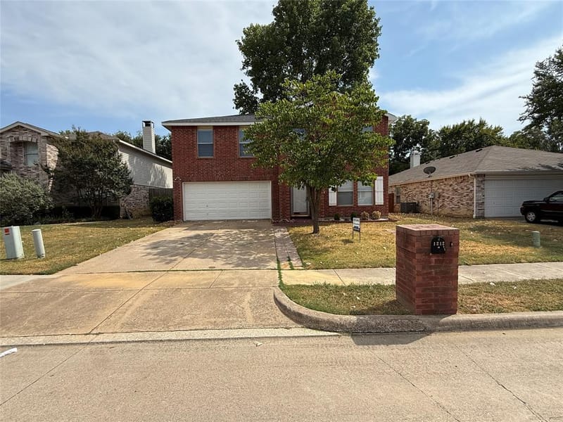 1212 Rambling Brook Trail, Denton TX 76210