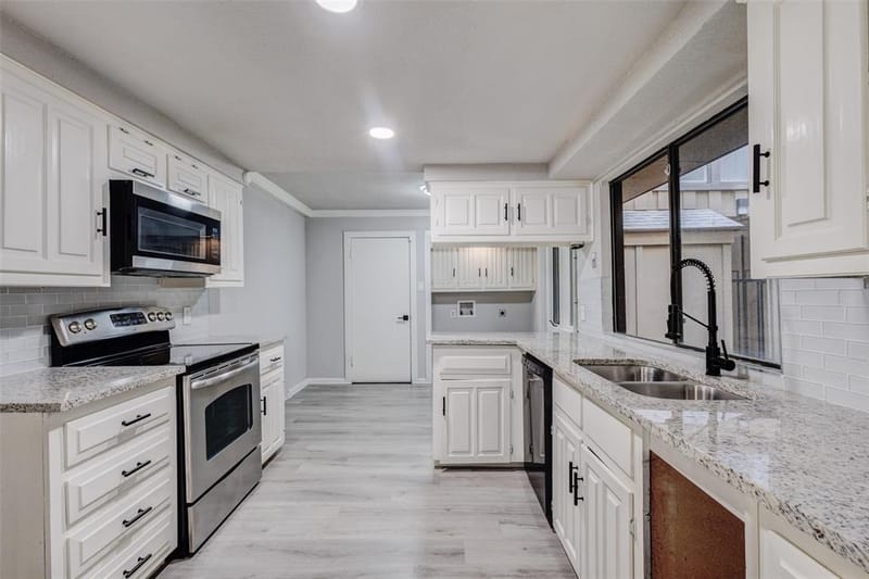 3161 Golden Oak, Farmers Branch TX 75234 - Photo 13