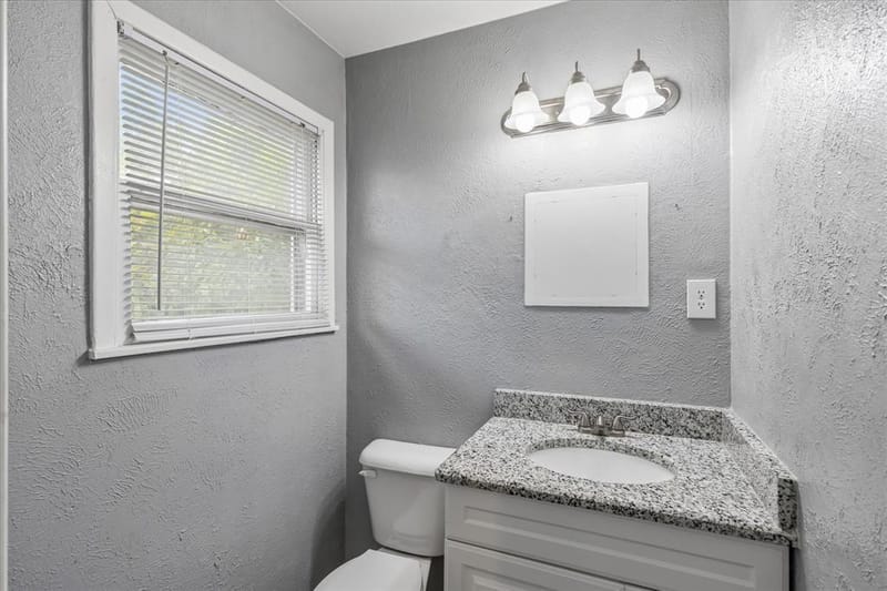 2005 Haltom Road, Haltom City TX 76117 - Photo 16