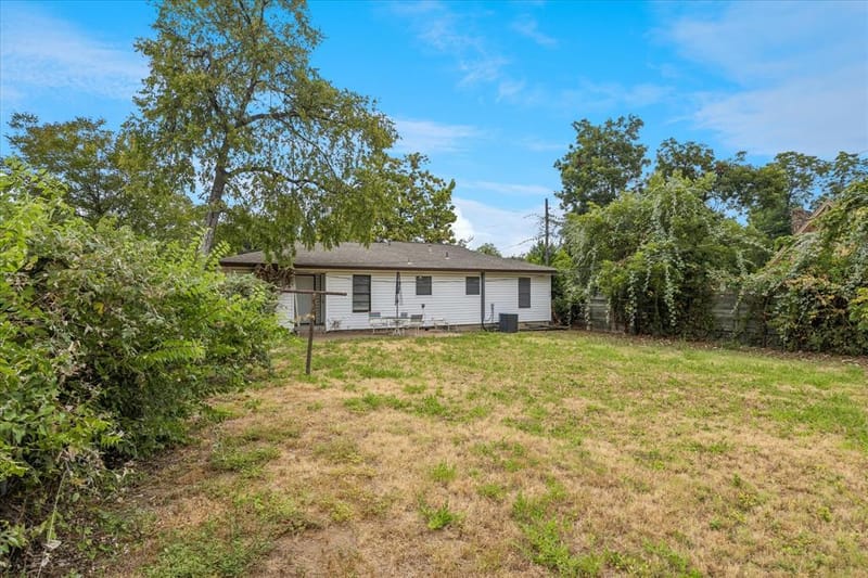 2005 Haltom Road, Haltom City TX 76117 - Photo 19