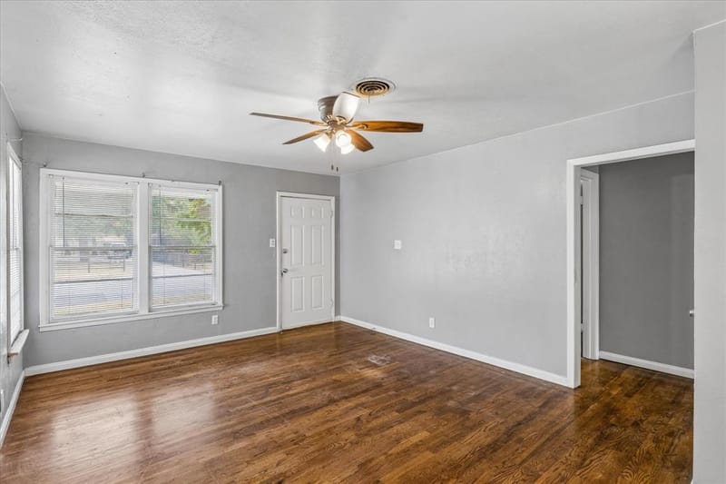 2005 Haltom Road, Haltom City TX 76117 - Photo 4