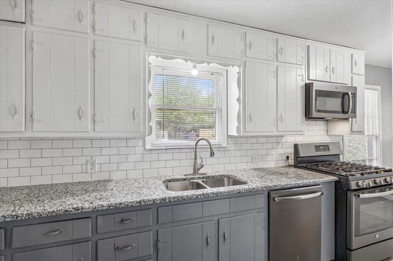 2005 Haltom Road, Haltom City TX 76117 - Photo 8