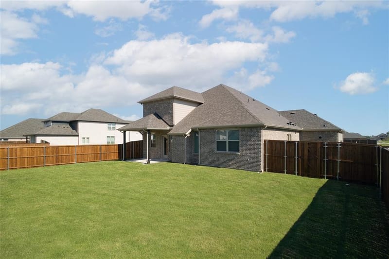 135 Old Glory Lane, Forney TX 75126 - Photo 2