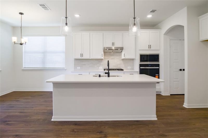 135 Old Glory Lane, Forney TX 75126 - Photo 3