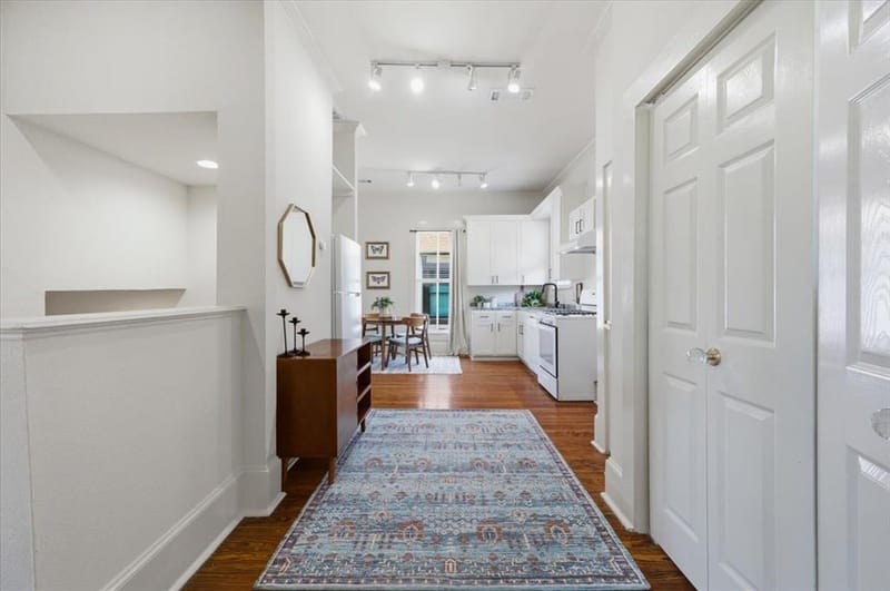 4619 Worth Street, Dallas TX 75246 - Photo 28
