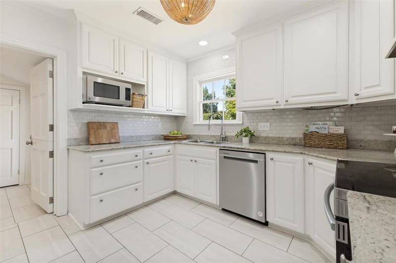 3627 S Versailles Avenue, Dallas TX 75209 - Photo 10